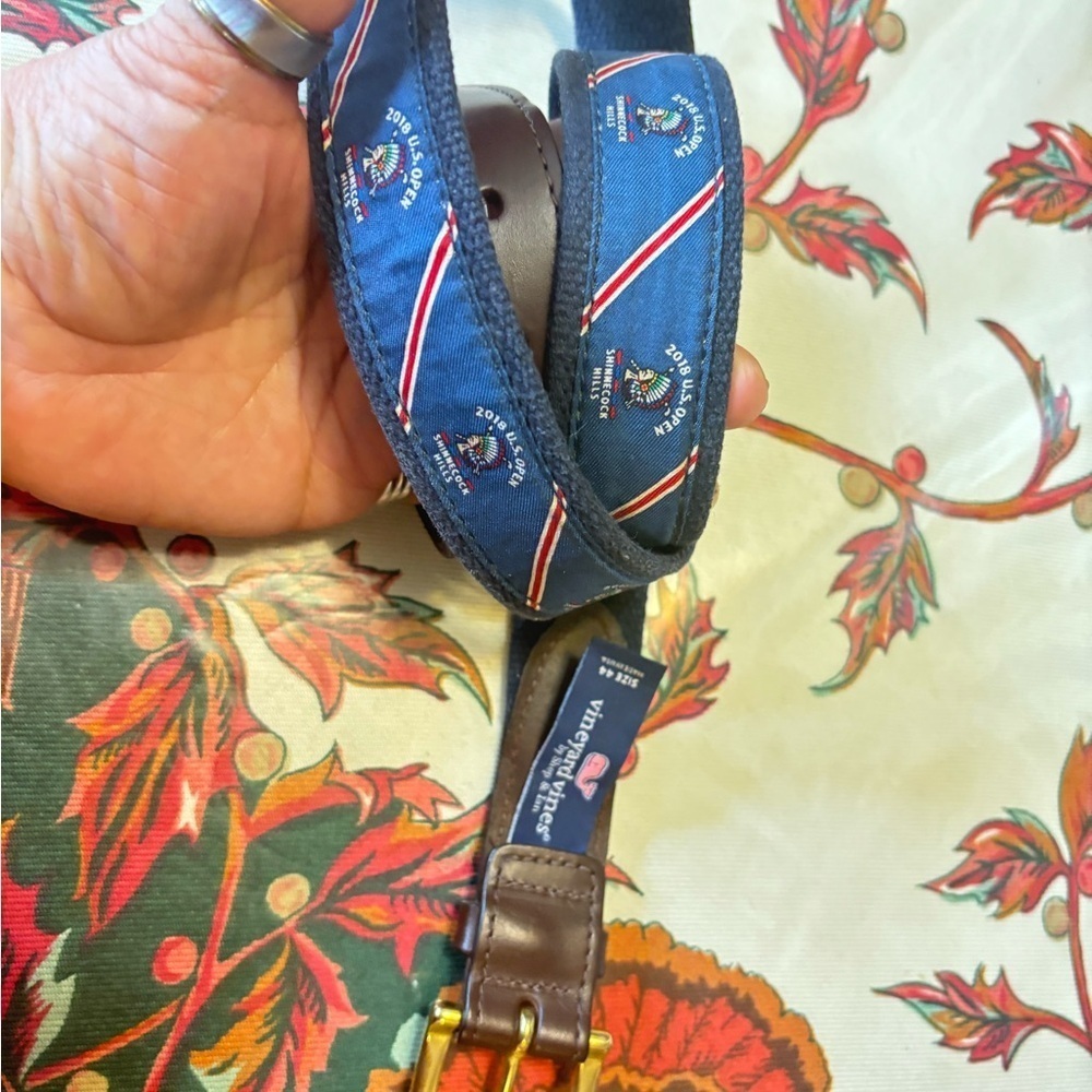 Vineyard Vines belt commemorating the 2018 U.S. shinnecock hills - Picture 8 of 10